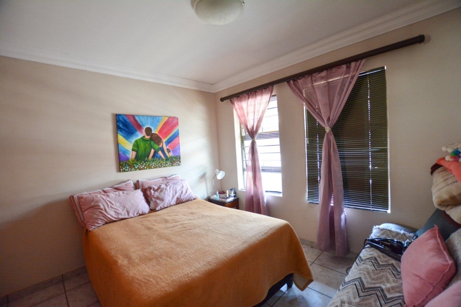 1 Bedroom Property for Sale in Die Bult North West